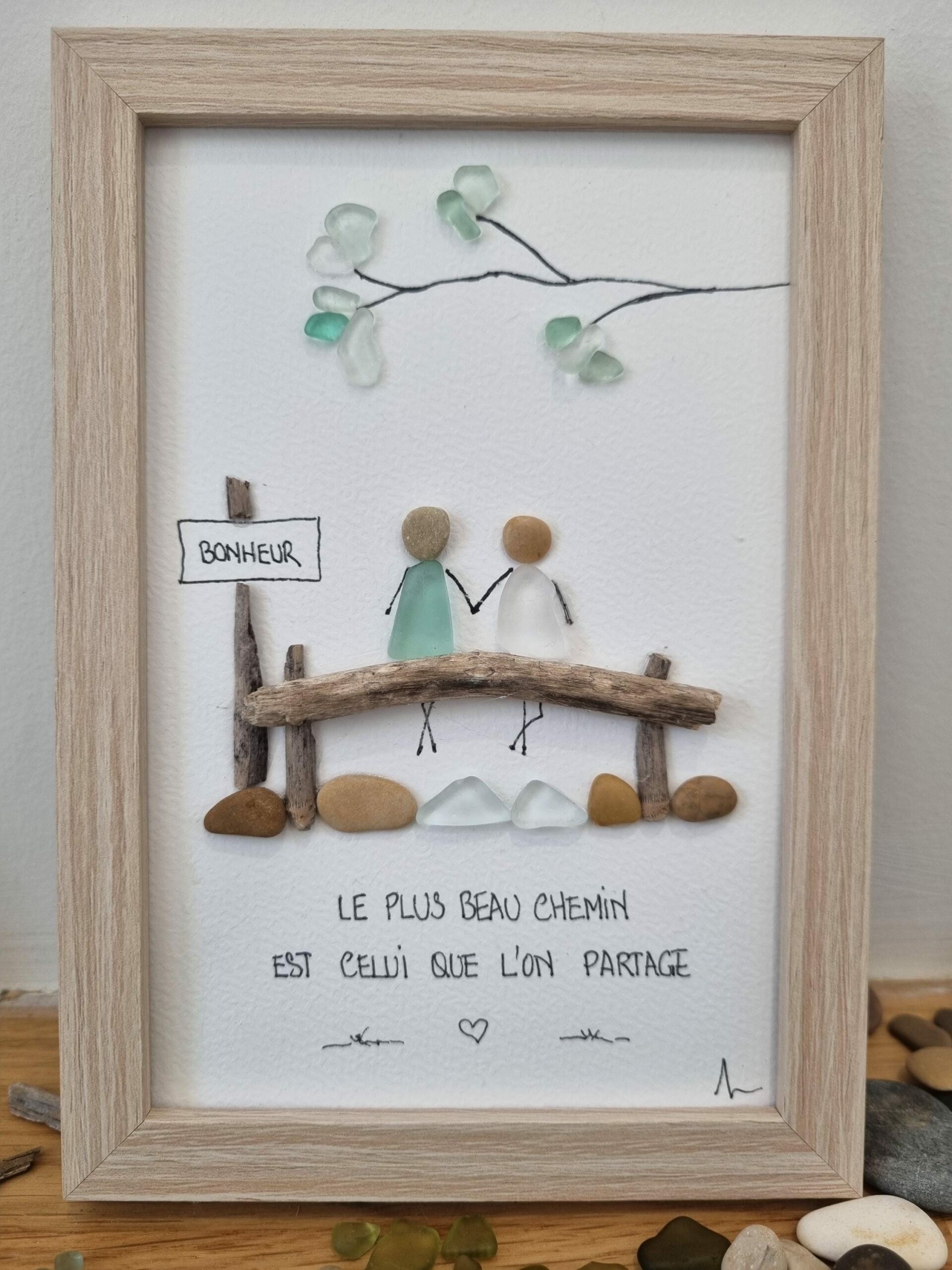 Cadre personnalisé en verre poli et bois flotté – Cadeau couple personnalisé – Décoration romantique artisanale – Tableau galets et seaglass - Image 6