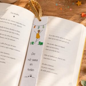 Marque-page personnalisé en verre marin – Cadeau lecteur fait main – Texte et couleur du ruban au choix – Idée cadeau livre